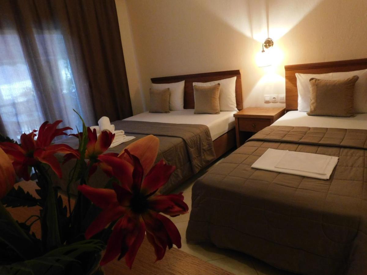 Hotel Anna House 1 à Sarti Extérieur photo